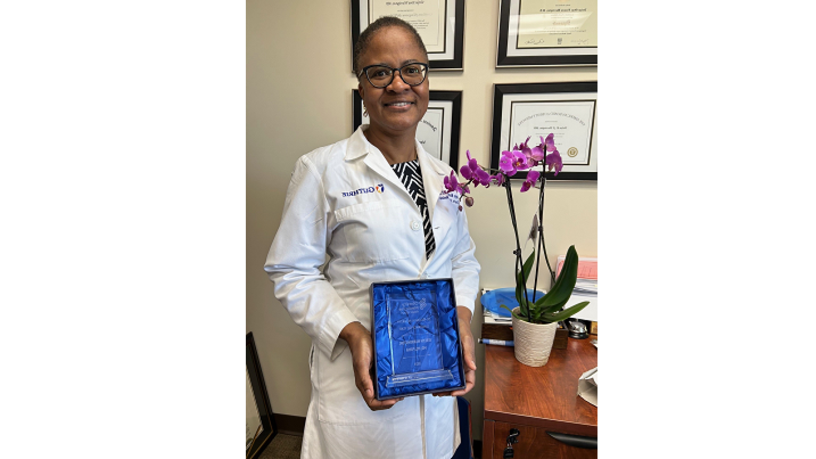 Guthrie's Dr. Verlyn Warrington Receives Obesity Medicine Association's Prestigious Clinician of the Year Award